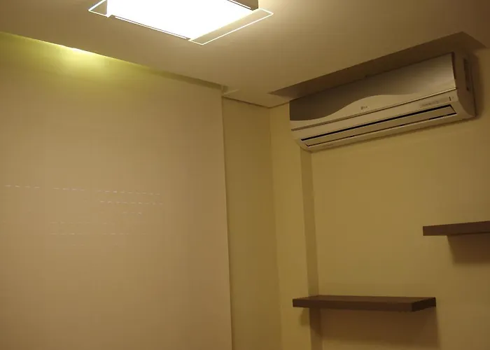 Apartamento Aeroporto *